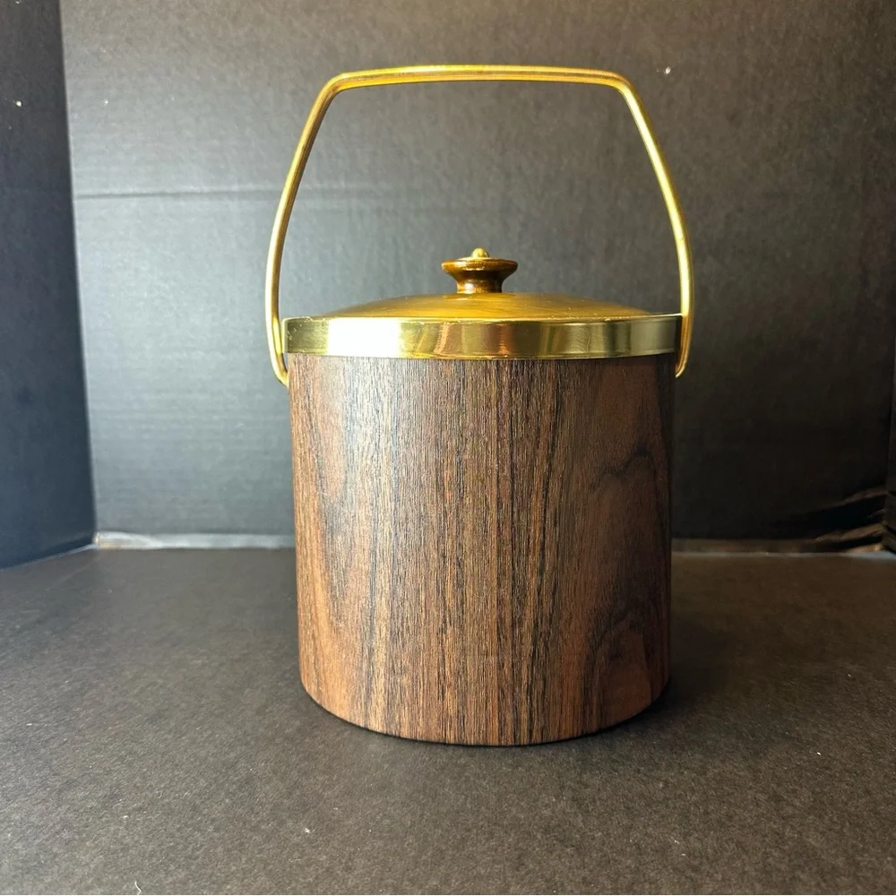 Vintage MCM Ice Bucket Faux Wood Grain Vinyl Brass Handle Lid Barware 1960s 70s